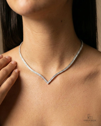 שרשרת טניס KSI605-1 42CM מעוצבת באבני קריסטל וכסף 925 מבית Crystallia לחווית יוקרה יומיומית.